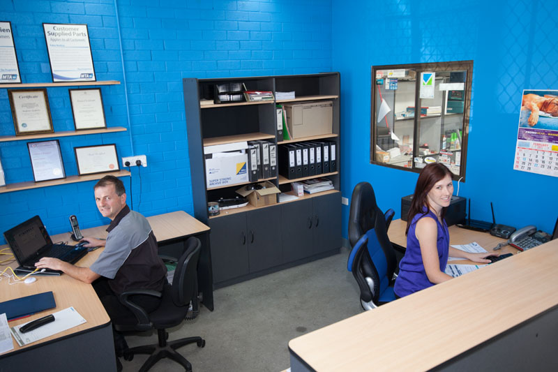 Balcatta Car & Commercials Mechanics & Motor Engineers Unit 3/ 4