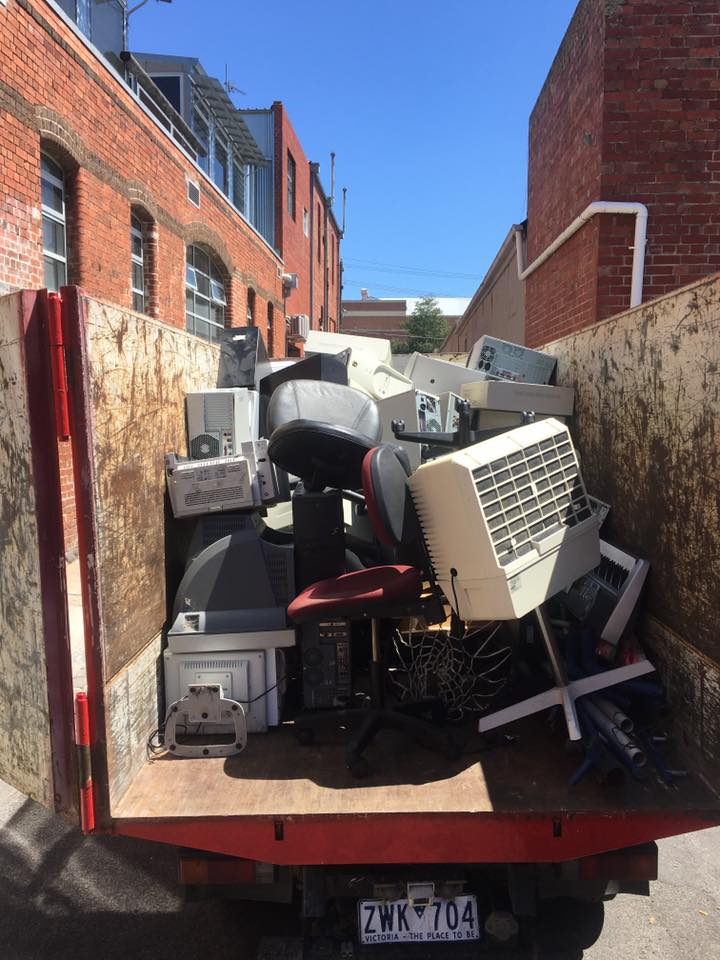 Skips On Wheels Ballarat Rubbish Removal & Skip Bins Ballarat