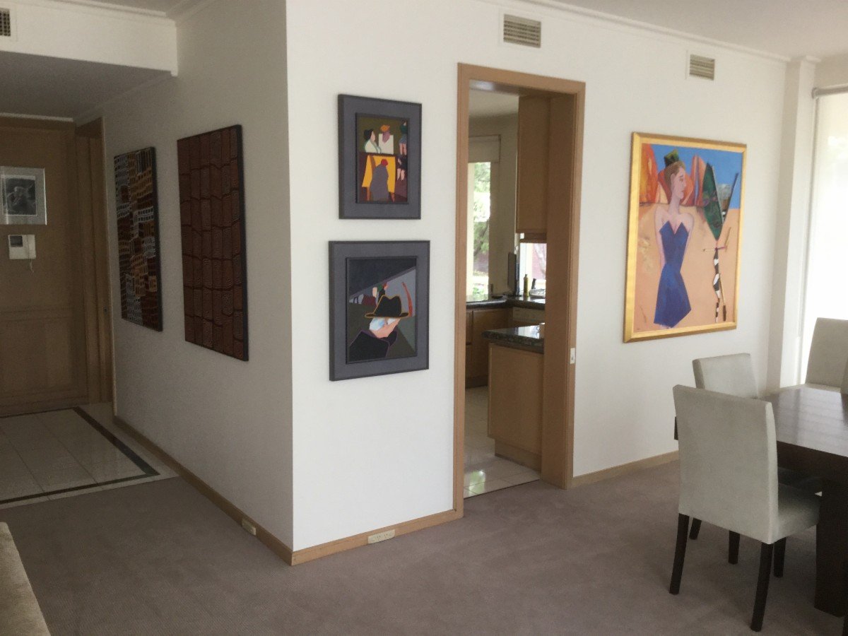 Picture Hanging Solutions Photo Frames & Picture Framing 4 Henry St