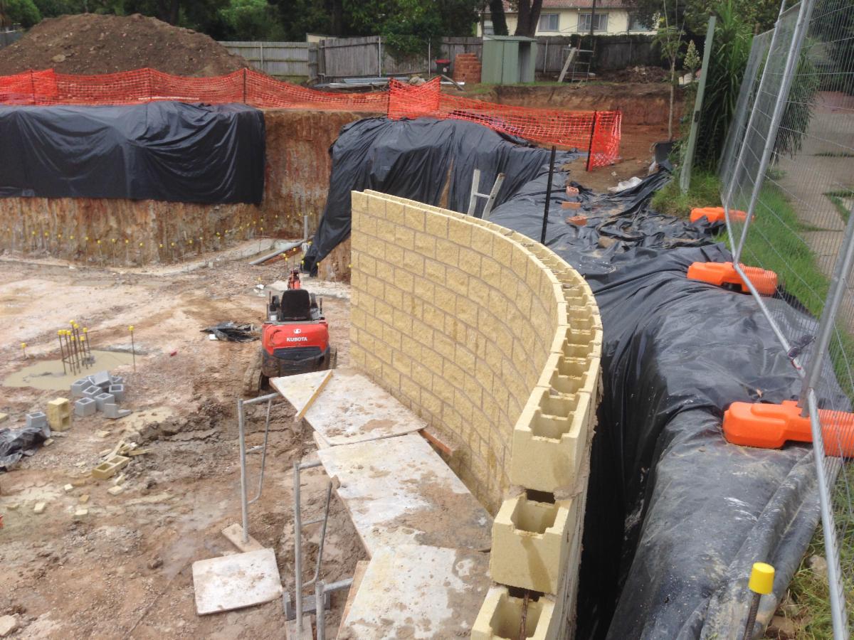 D&R BRICK/BLOCK LAYING PTY Bricklayers Redfern