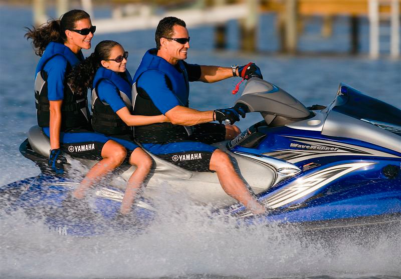 Noosa Jetski Hire Boat Cruises & Hire 256 Gympie Tce Noosaville