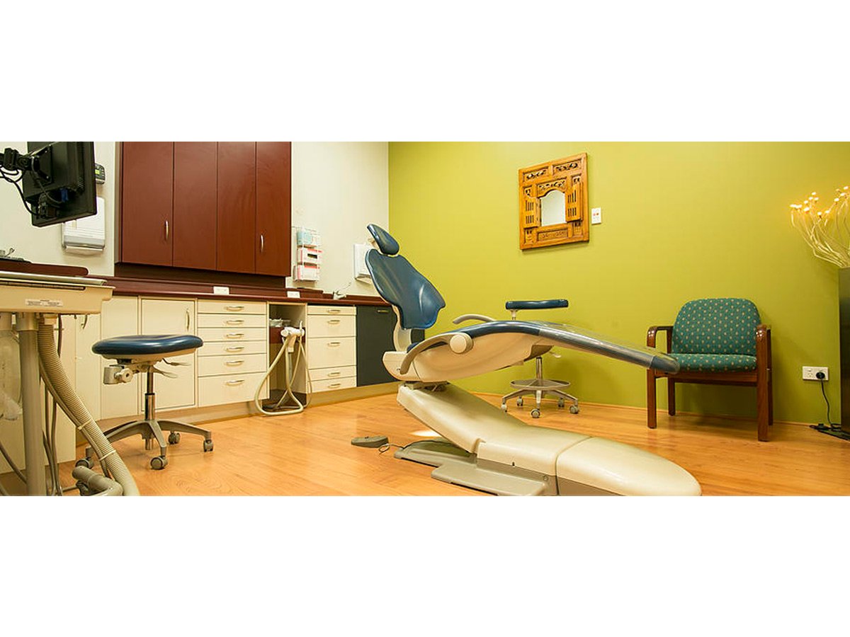 Livingston Dental Care Dentist Canning Vale