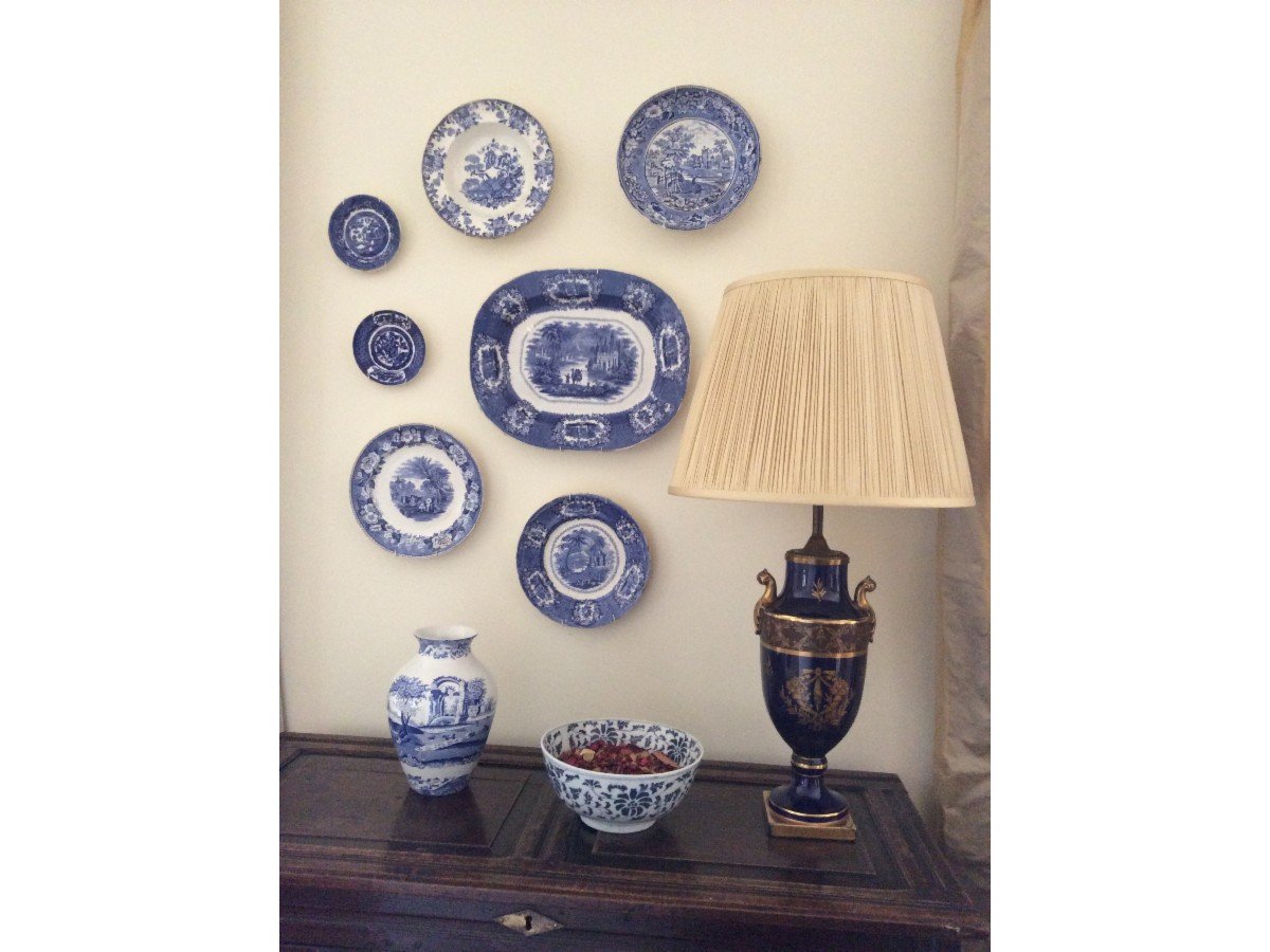 Picture Hanging Solutions Photo Frames & Picture Framing 4 Henry St