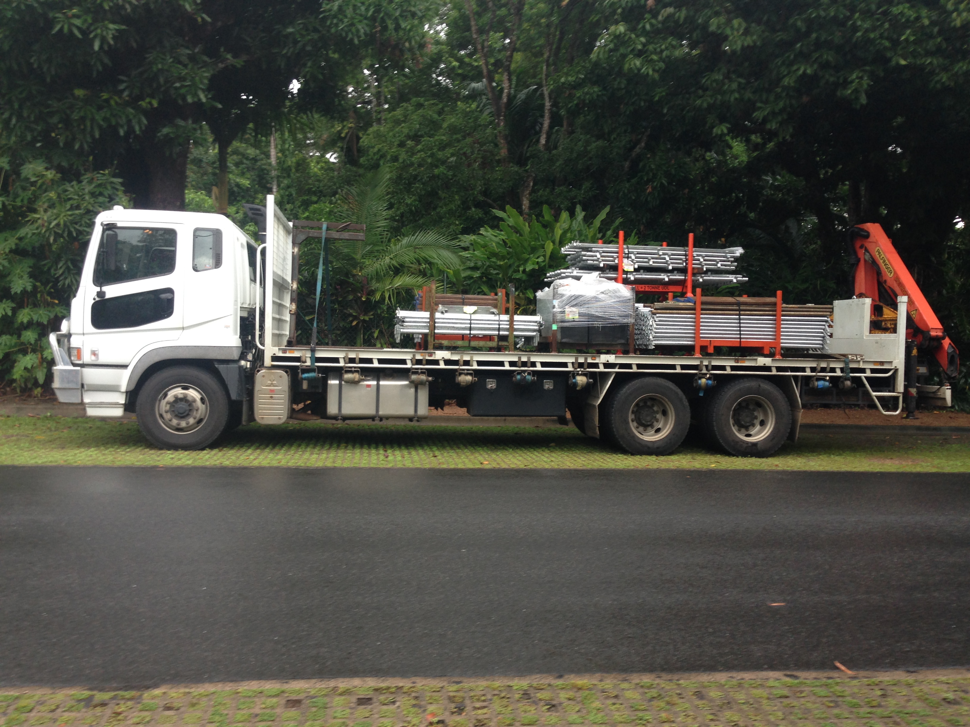 Crane Truck Cairns Crane Hire Cairns