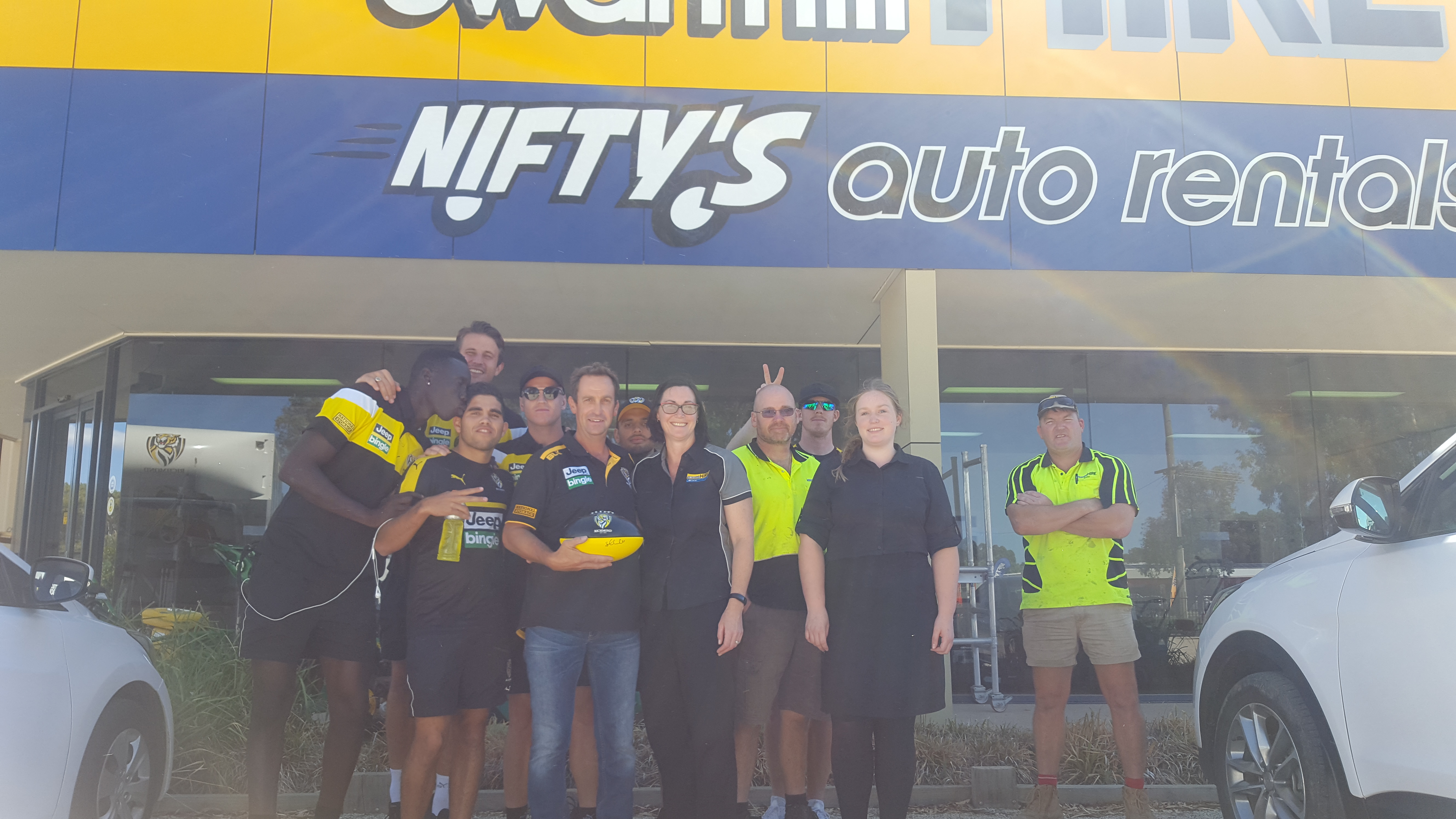 Nifty�s Auto Rentals Car Rental &amp; Hire 1 McNeill Ct