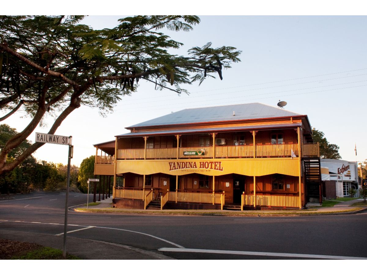 Yandina Hotel Hotels & 1 Stevens St Yandina