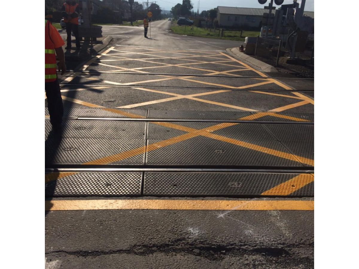 Laser Line Marking Road Signs & Line Marking 77 81 Centre Rd Morwell