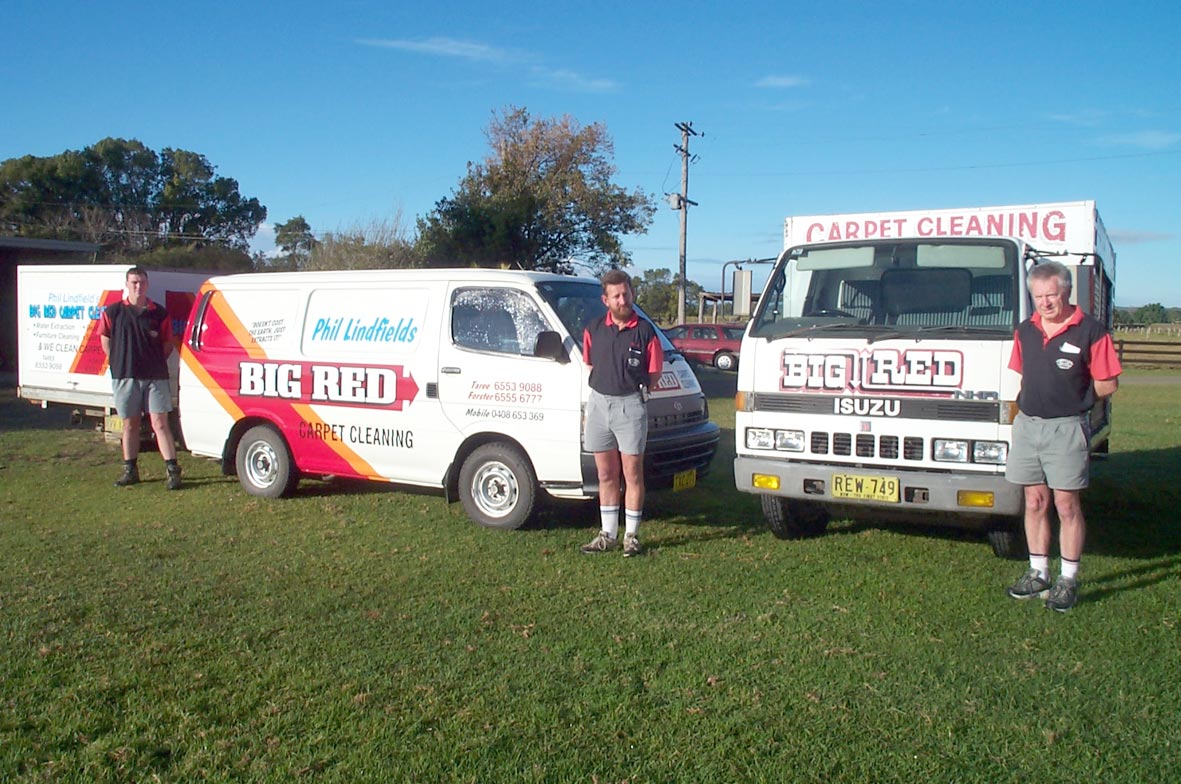 Phil Lindfield's Big Red Carpet Cleaning on 39 Hickory Crst, Taree, NSW