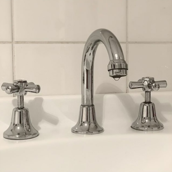 Hills Emergency Plumbing Pros - Northmead (02) 8599 2214 Local Hot Water Replacement Plumber