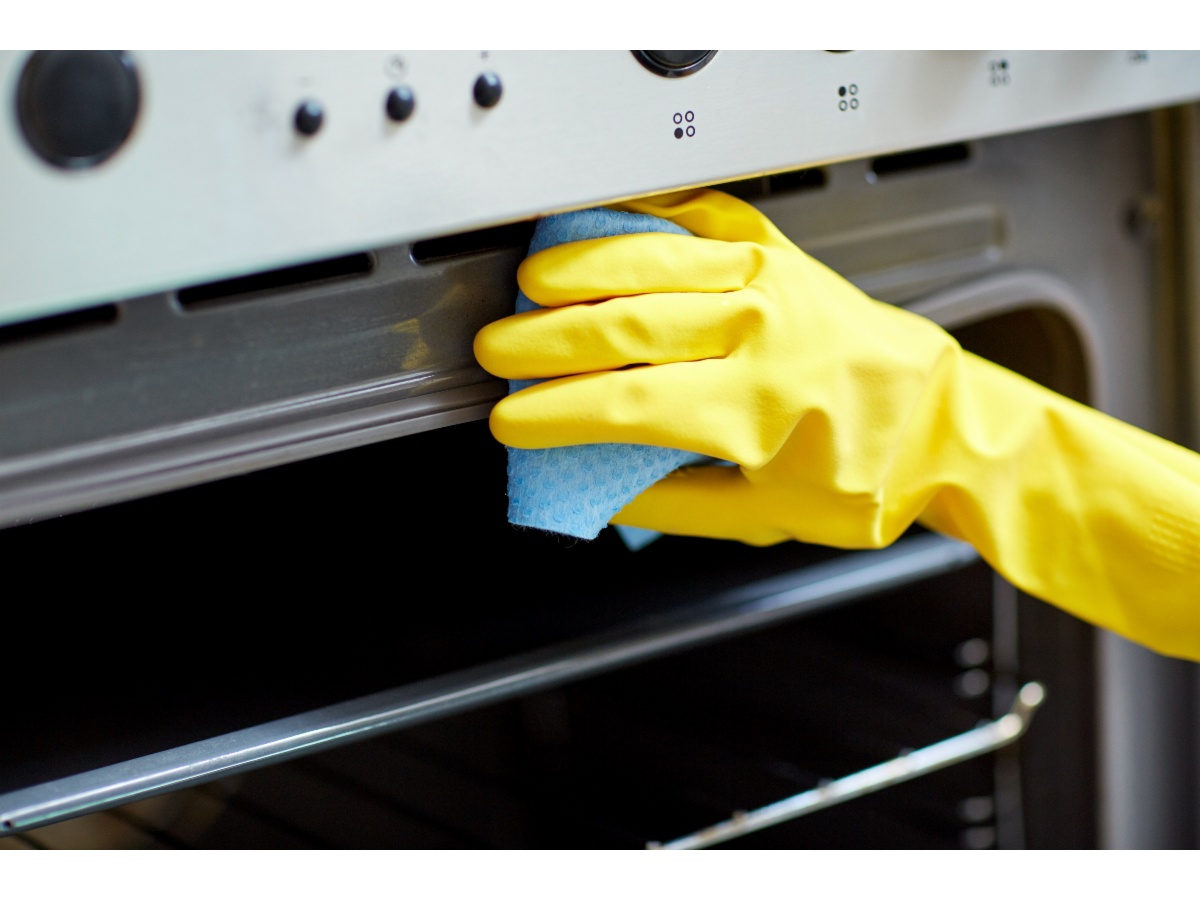 AAATriarda Cleaning Services Commercial & Industrial Cleaning