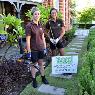Weeding Women - Pic 9