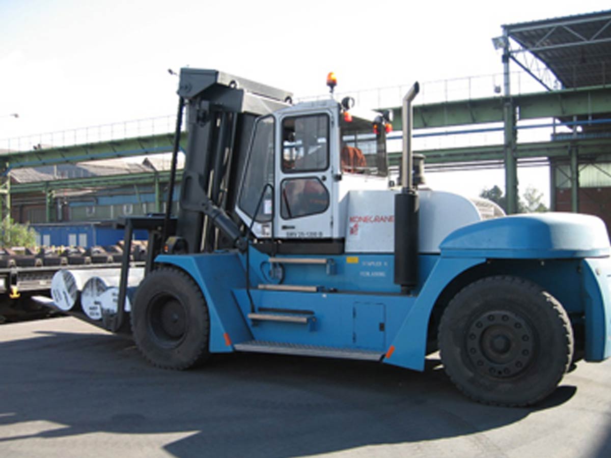 United Forklifts & Access Solutions Elevated Work Platform Hire Eagle