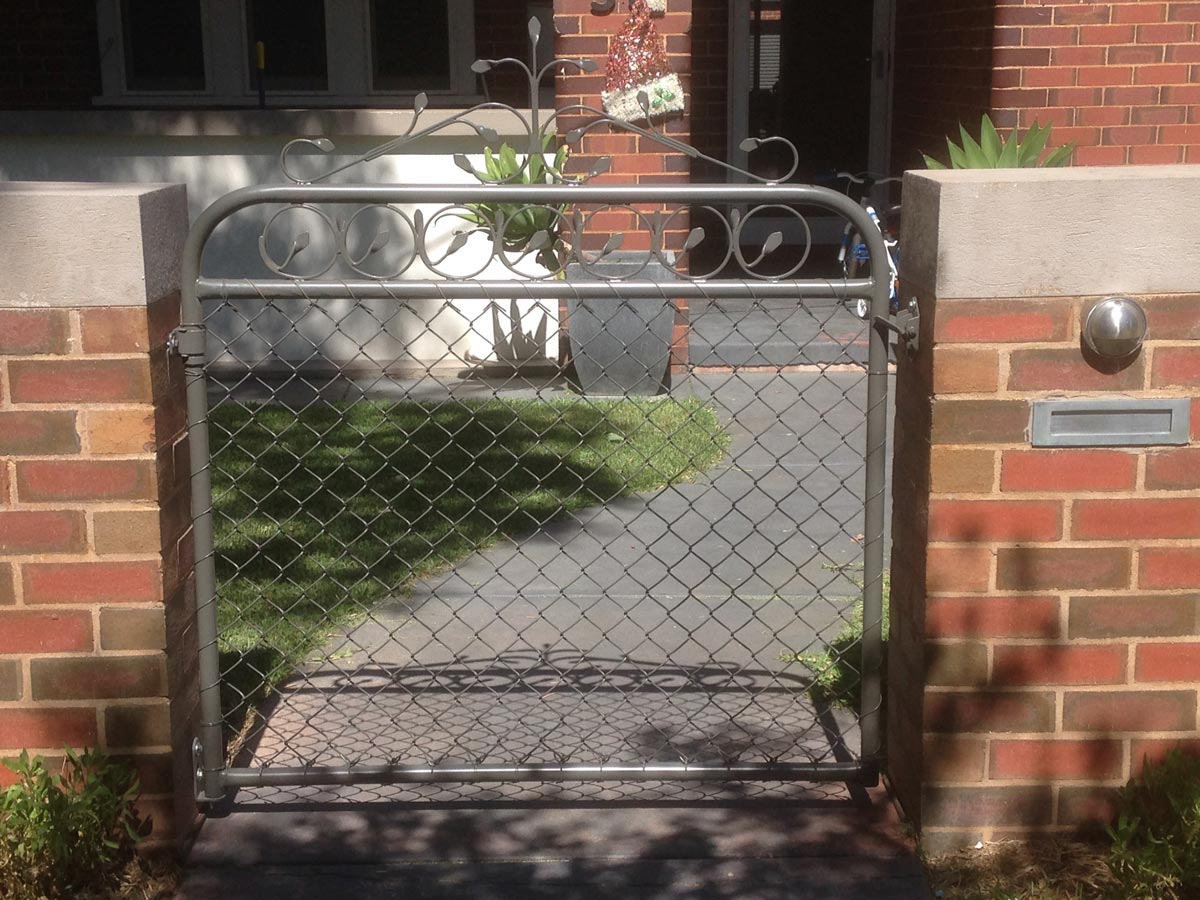 JJ's Fencing & Gates Fencing Contractor Wagga Wagga Yellow Pages®