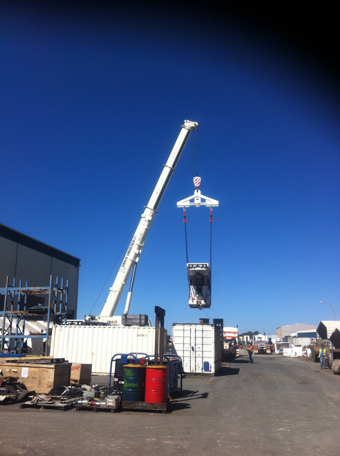 Crane Logistics Pty Ltd Crane Hire 25 Caterpillar Dr, Paget QLD 4740