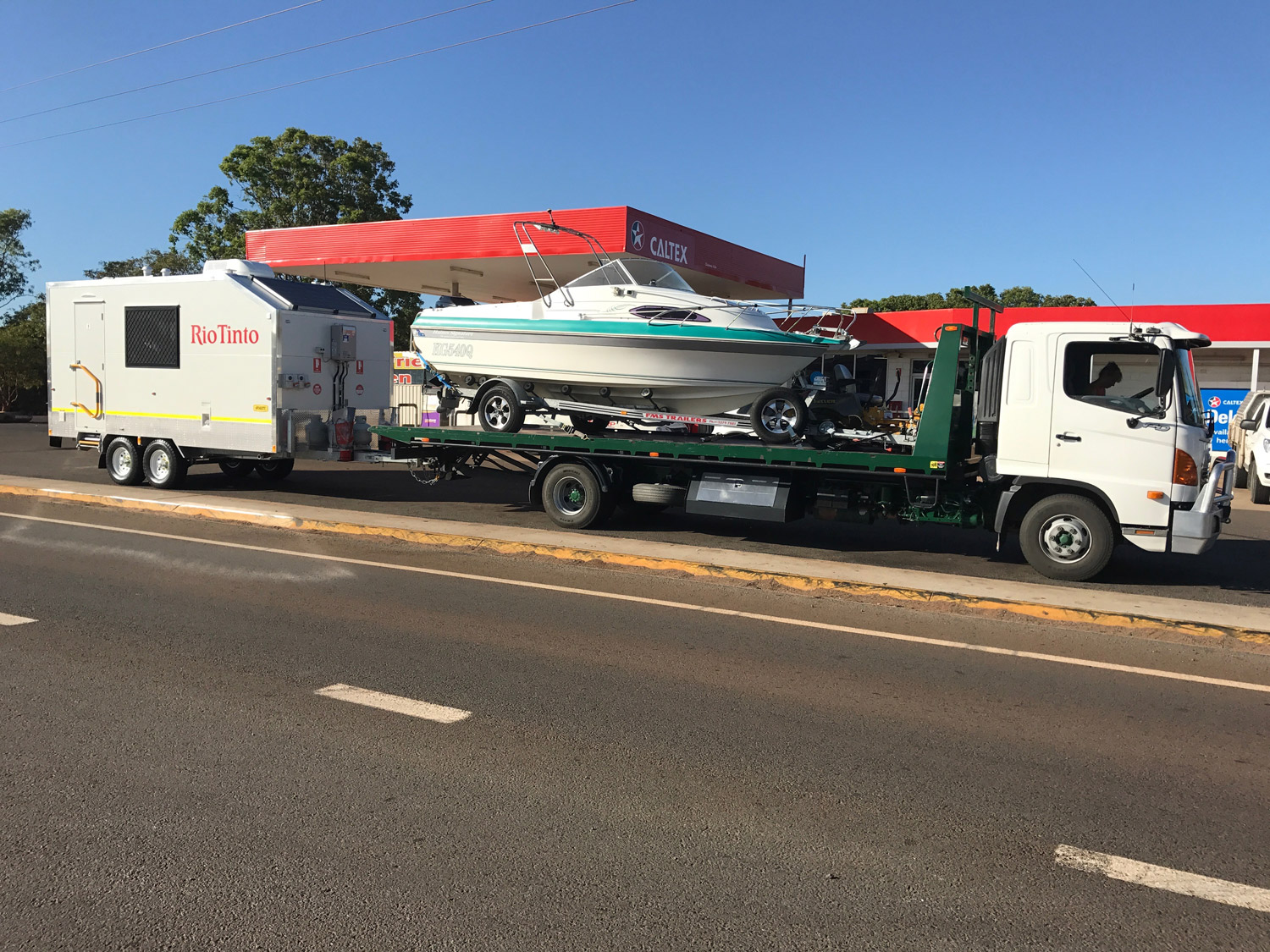 Bakers Transport Car Transport North Rocks
