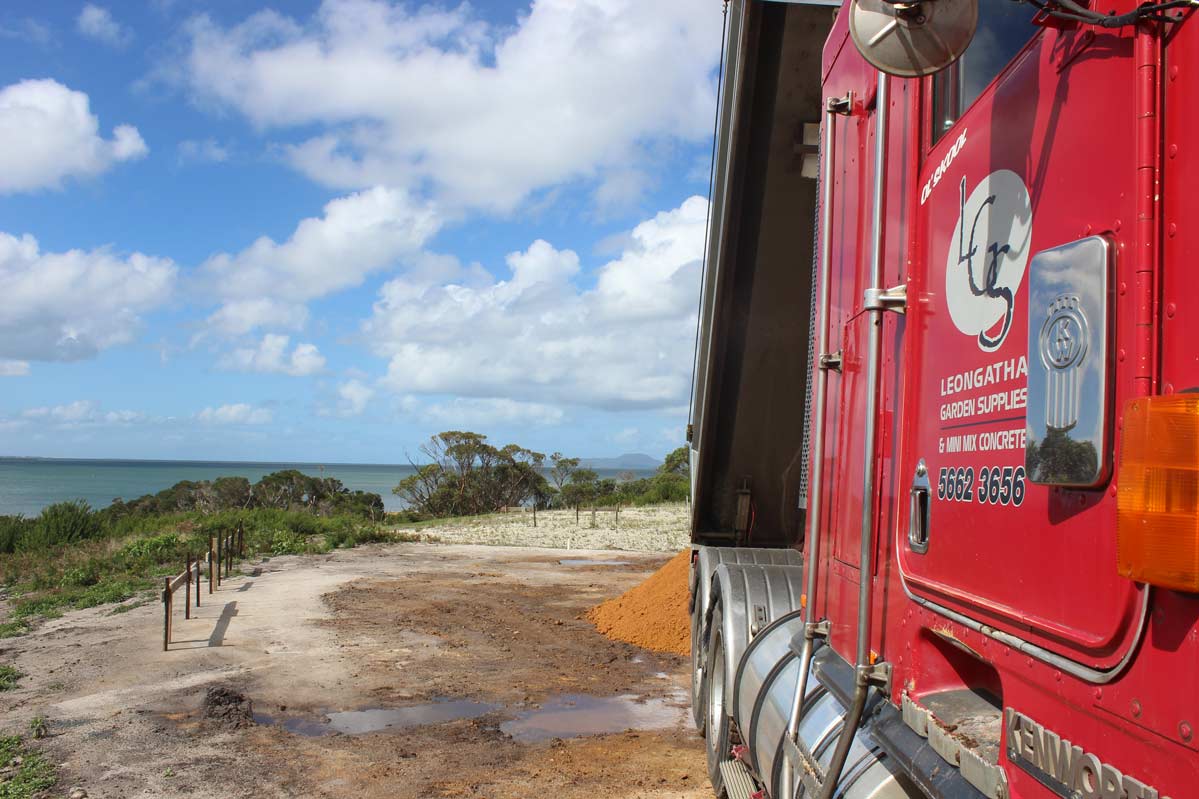 Leongatha Garden Supplies & Mini Mix Concrete Ready Mix Concrete 13