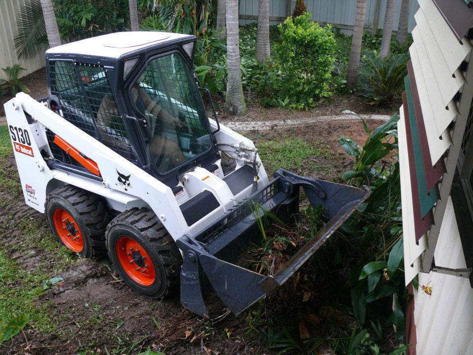 Bono's Bobcat & Tipper Hire Excavation & Earthmoving Contractors