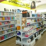 De Lorenzo, Matrix, Goldwell, Nak, Natural Look, Juuce, Silk, Schwarzkopf, Fudge, Revita, GHD, Davroe, RPR, Wella,