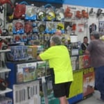Our experienced shop floor customer service staff assisting our clients