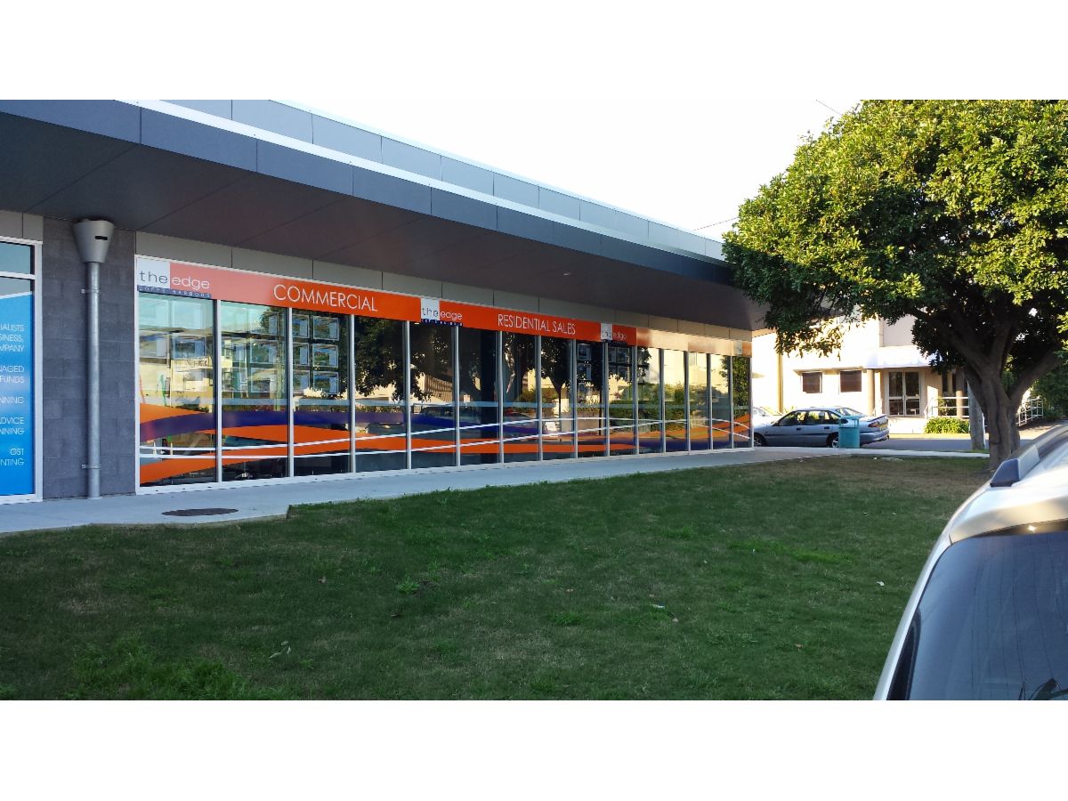 Signs Express Coffs Harbour Signwriters 193 Orlando St, Coffs Harbour