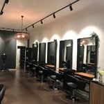 Hair Den - Pic 2